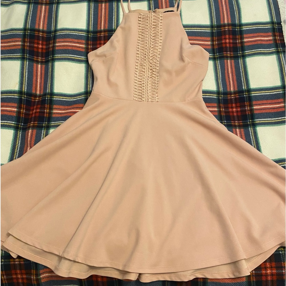 City studio light pink dress